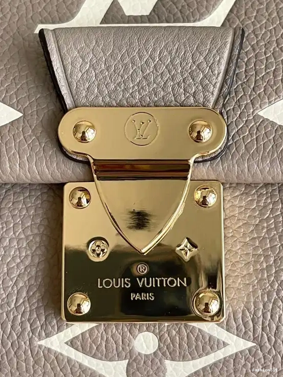 FAVORITE LOUIS VUITTON 0423